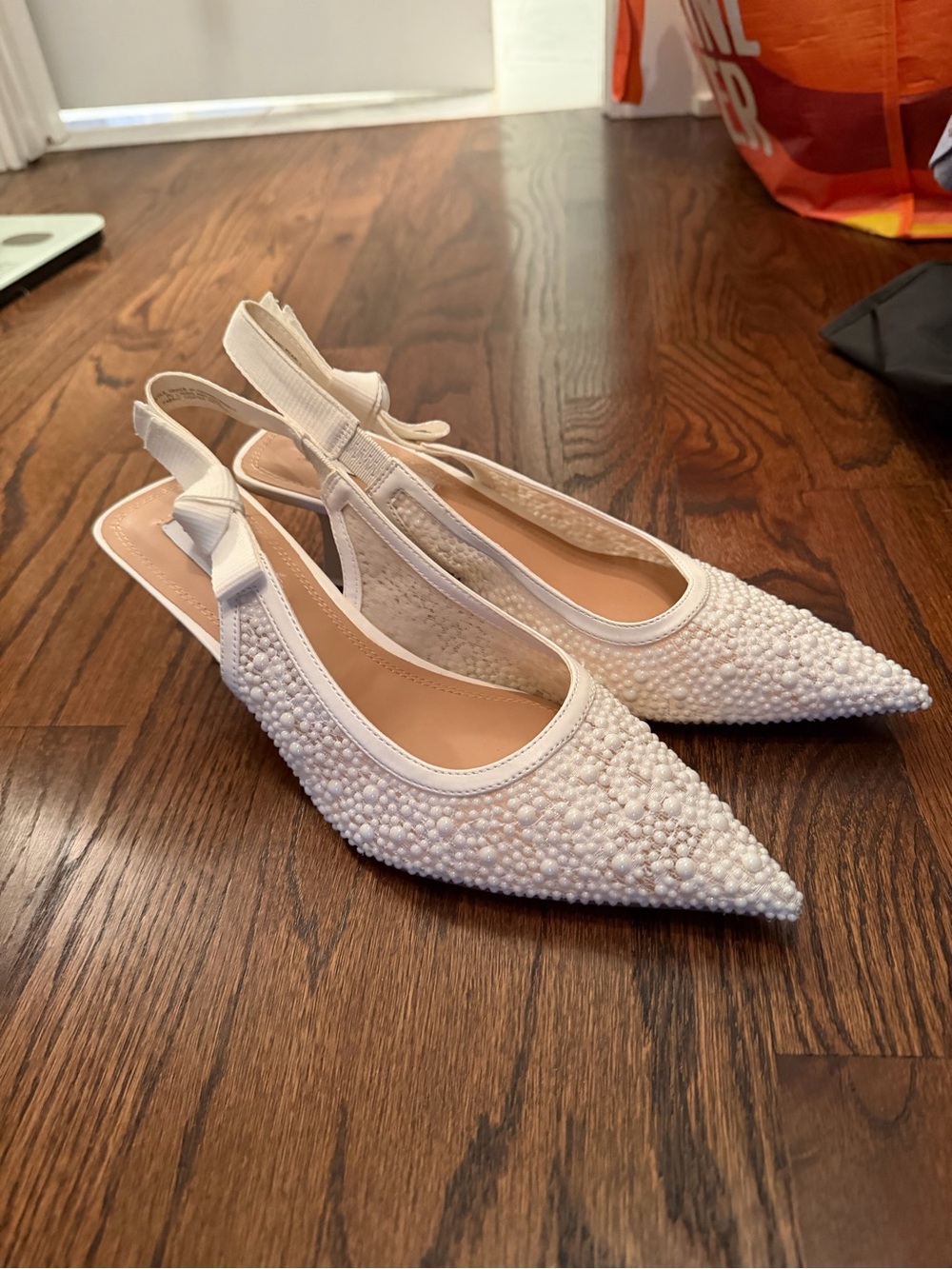 Steve Madden White Beaded Pointed Slingback Heels